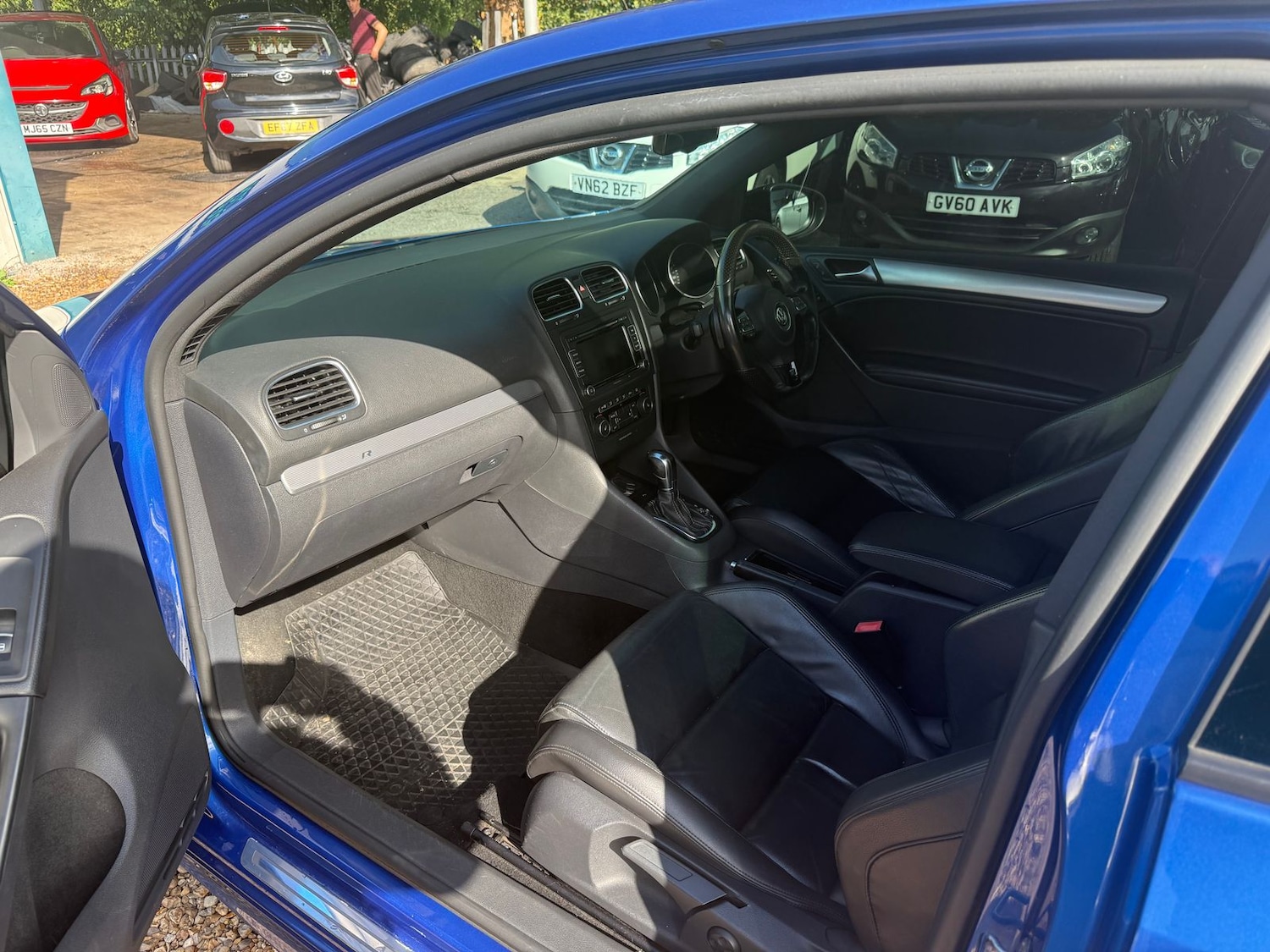 Used Volkswagen Golf 2012 for sale - 76022029: Photo 8