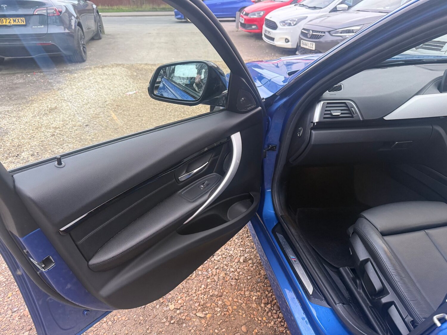 Used BMW 3 Series 2017 for sale - 77894042: Photo 7