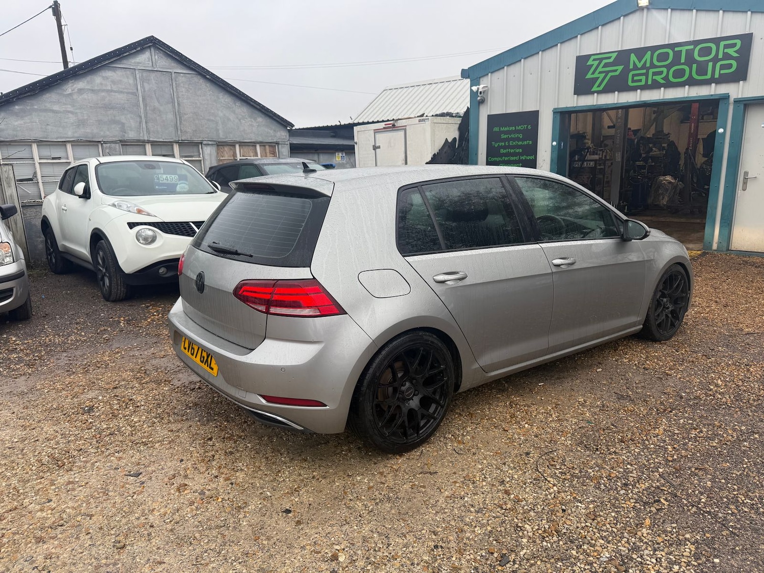 Used Volkswagen Golf 2017 for sale - 77512745: Photo 4