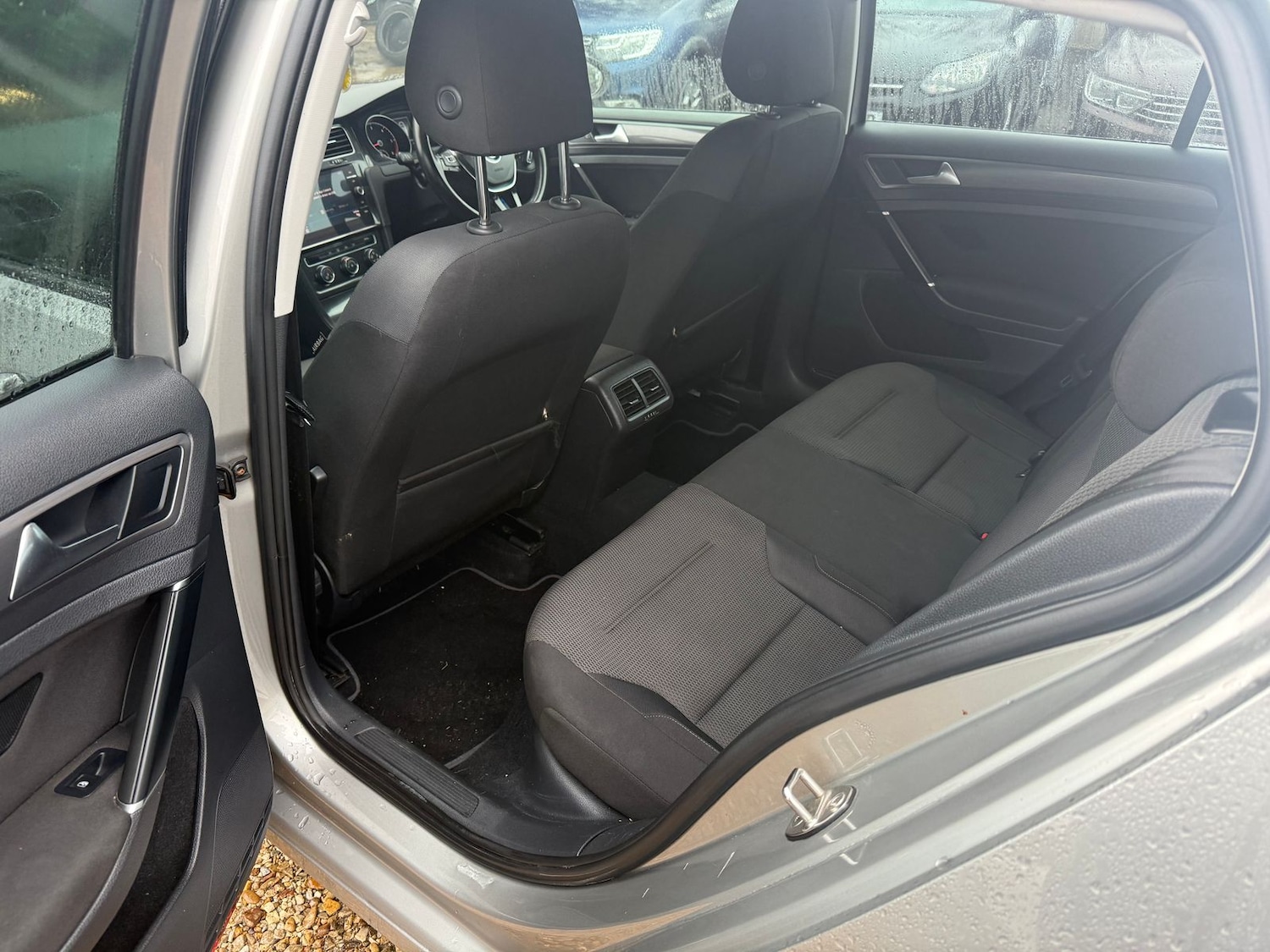 Used Volkswagen Golf 2017 for sale - 77512745: Photo 8