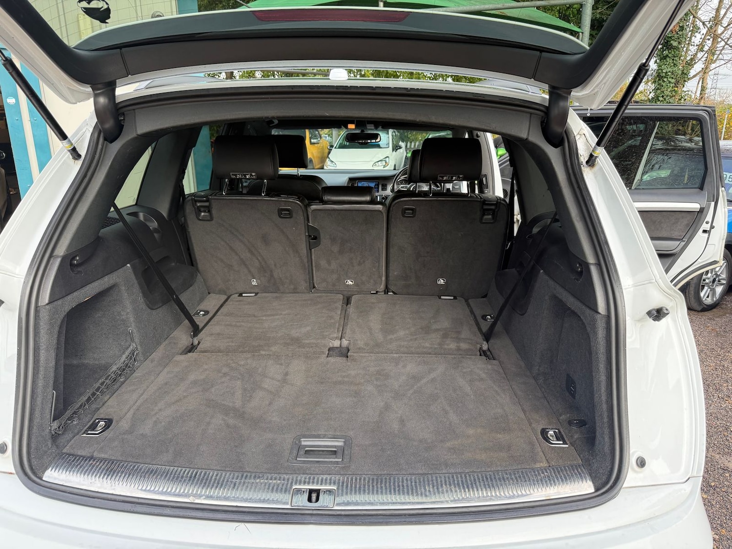 Used Audi Q7 2012 for sale - 76593565: Photo 12