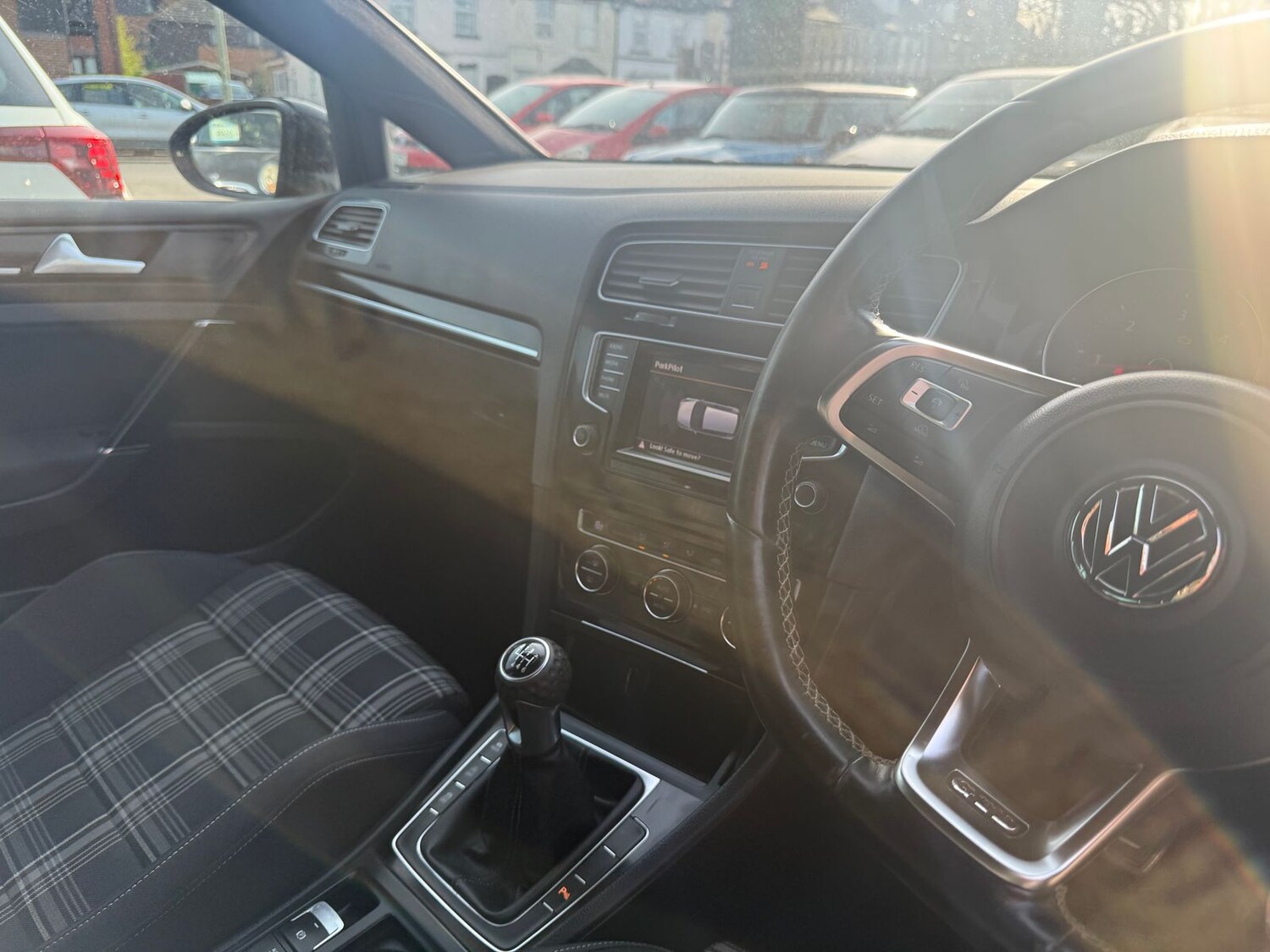 Used Volkswagen Golf 2015 for sale - 78215974: Photo 9