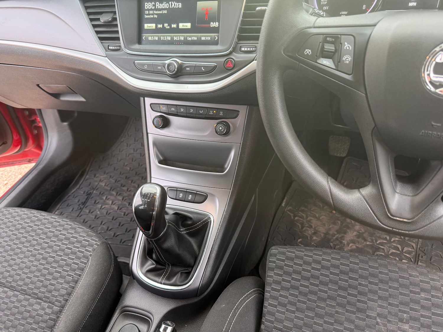 Used Vauxhall Astra 2017 for sale - 78036915: Photo 16