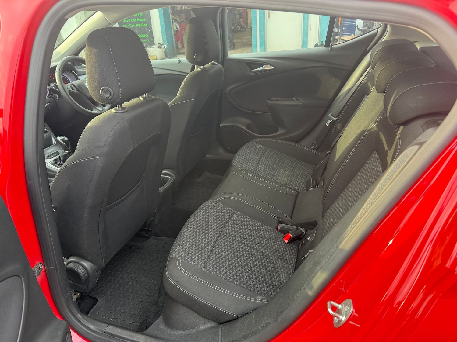 Used Vauxhall Astra 2017 for sale - 78036915: Photo 8