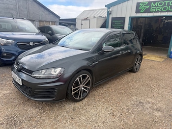 Used Volkswagen Golf 2016 for sale - 78059410: Photo