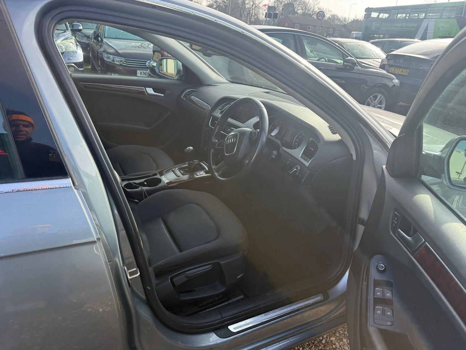 Used Audi A4 2010 for sale - 78036917: Photo 5