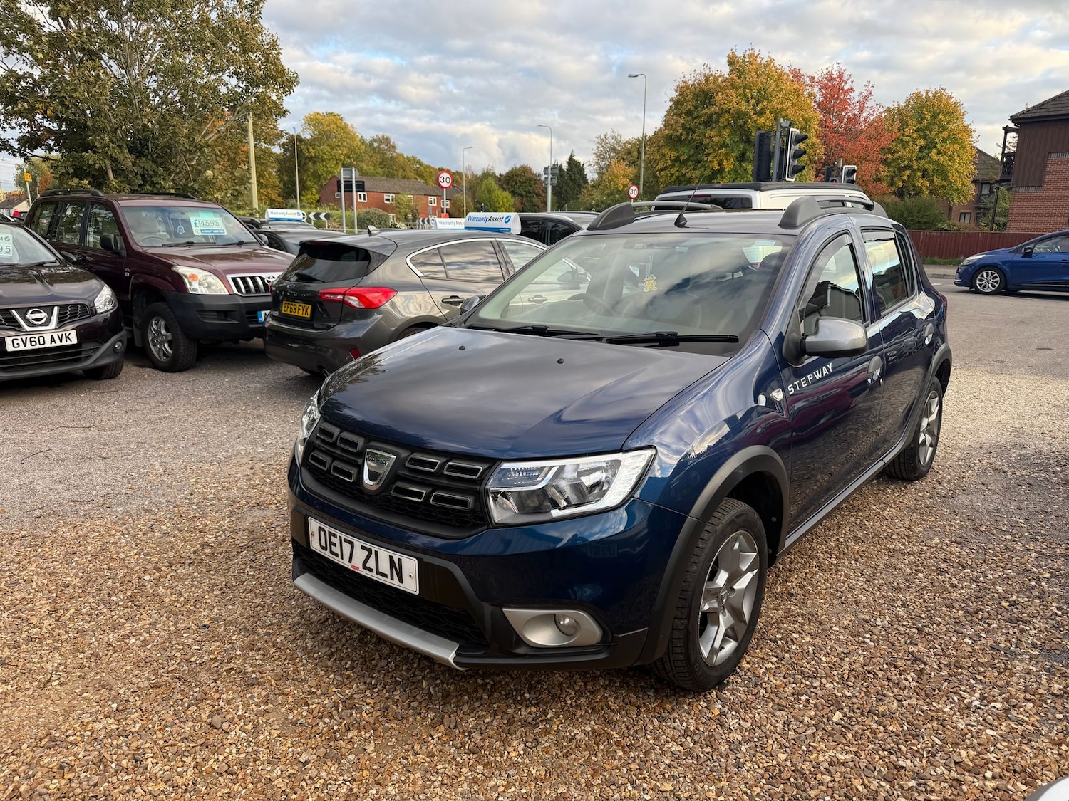 Used Dacia Sandero Stepway 2017 for sale - 76217008: Photo 2