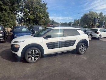 Used Citroen C4 Cactus 2015 for sale - 79541347: Photo