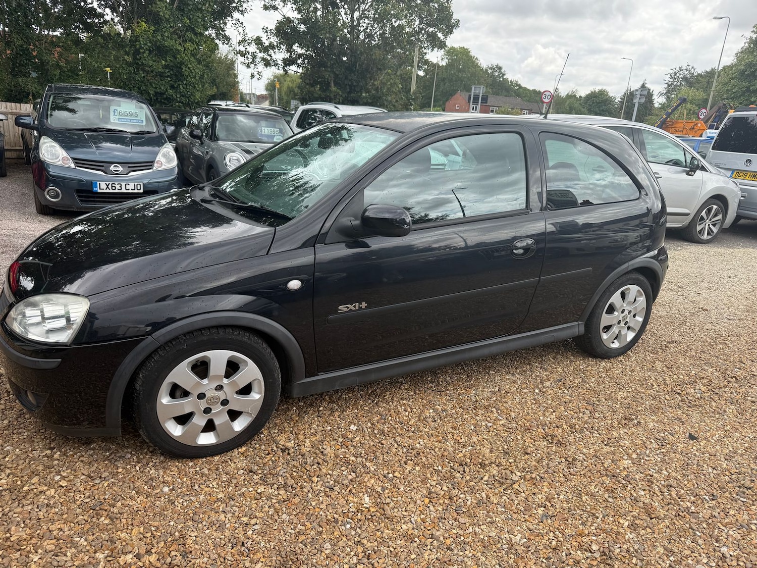 Vauxhall Corsa 2006 - 1.2i 16v SXi+ Hatchback 3dr Petrol Manual (139 g/km, 79 bhp) - Image 4
