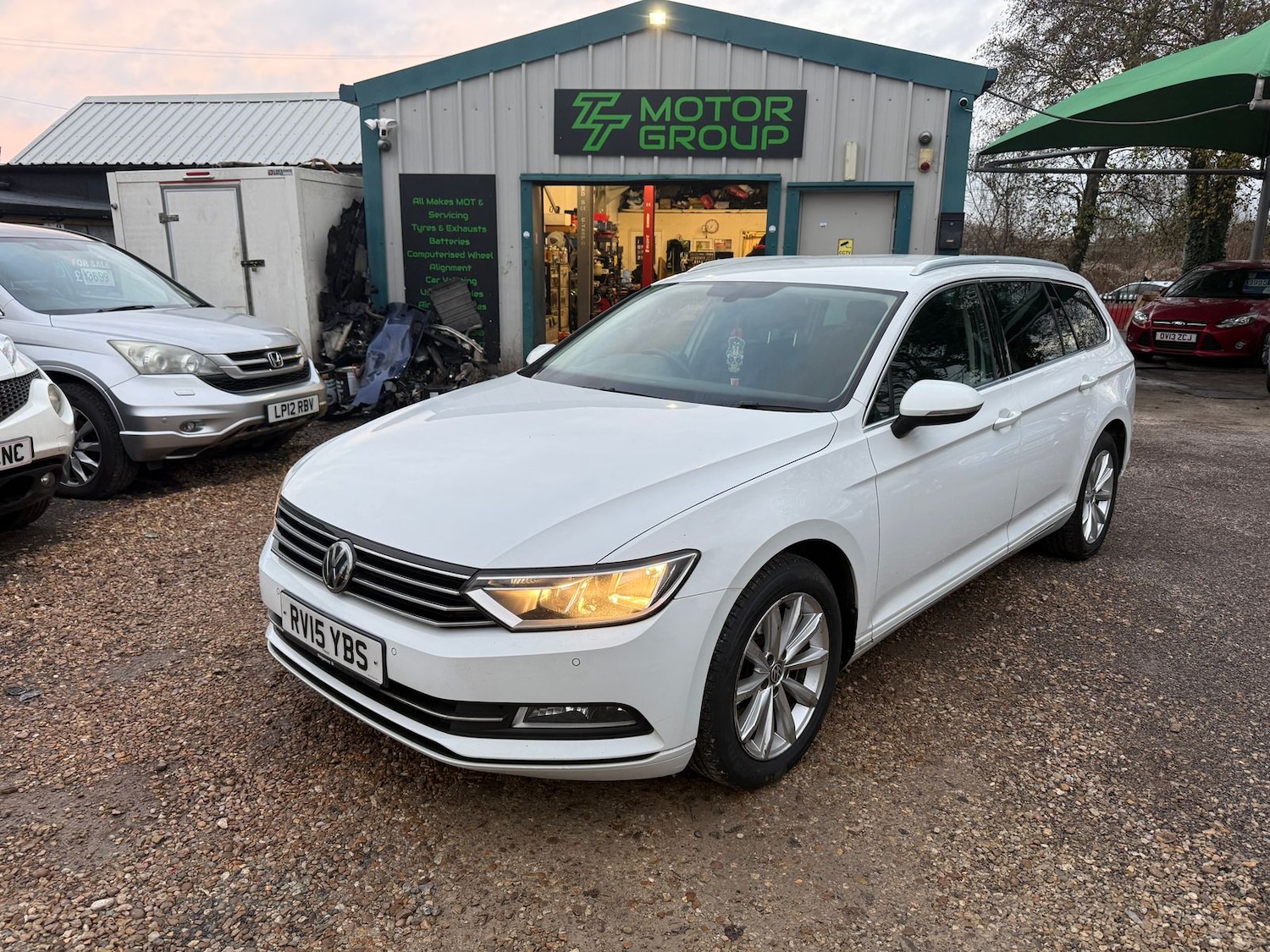 Used Volkswagen Passat 2015 for sale - 77178250: Photo 2