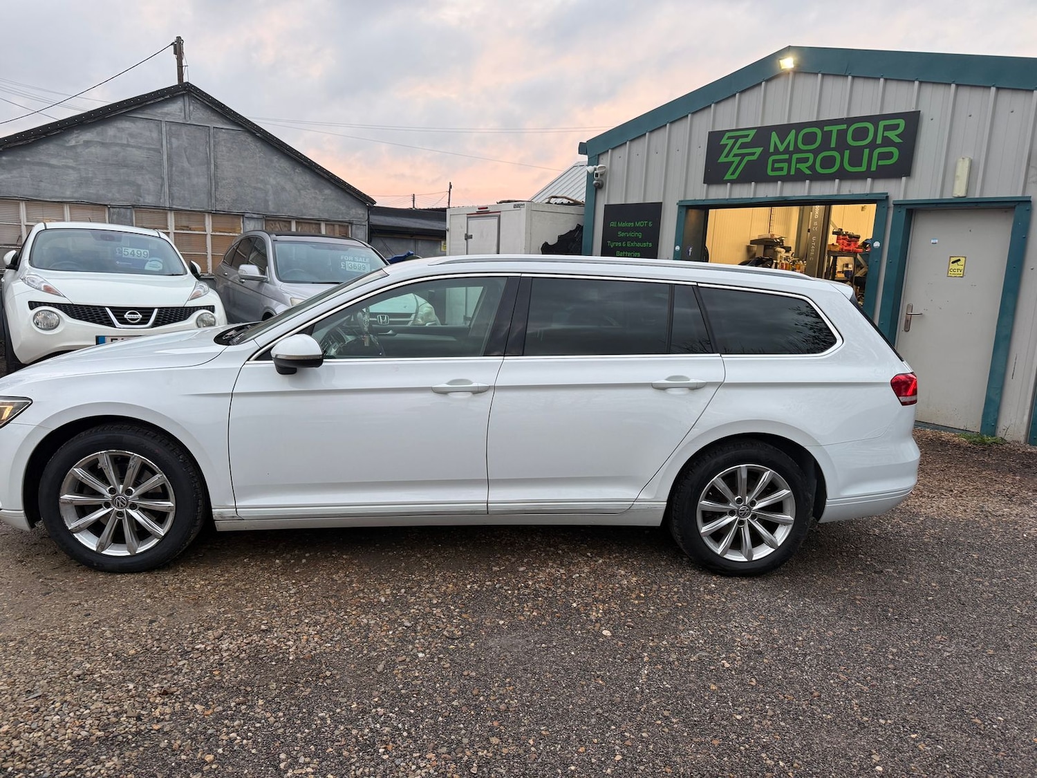 Used Volkswagen Passat 2015 for sale - 77178250: Photo 3