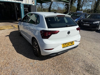 Used Volkswagen Polo 2024 for sale - 78175850: Photo