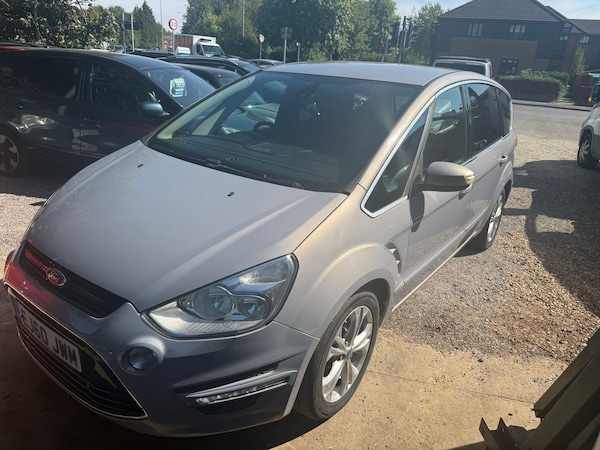 Used Ford S-Max 2010 for sale - 75565653: Photo 11