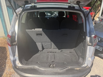 Used Ford S-Max 2010 for sale - 75565653: Photo