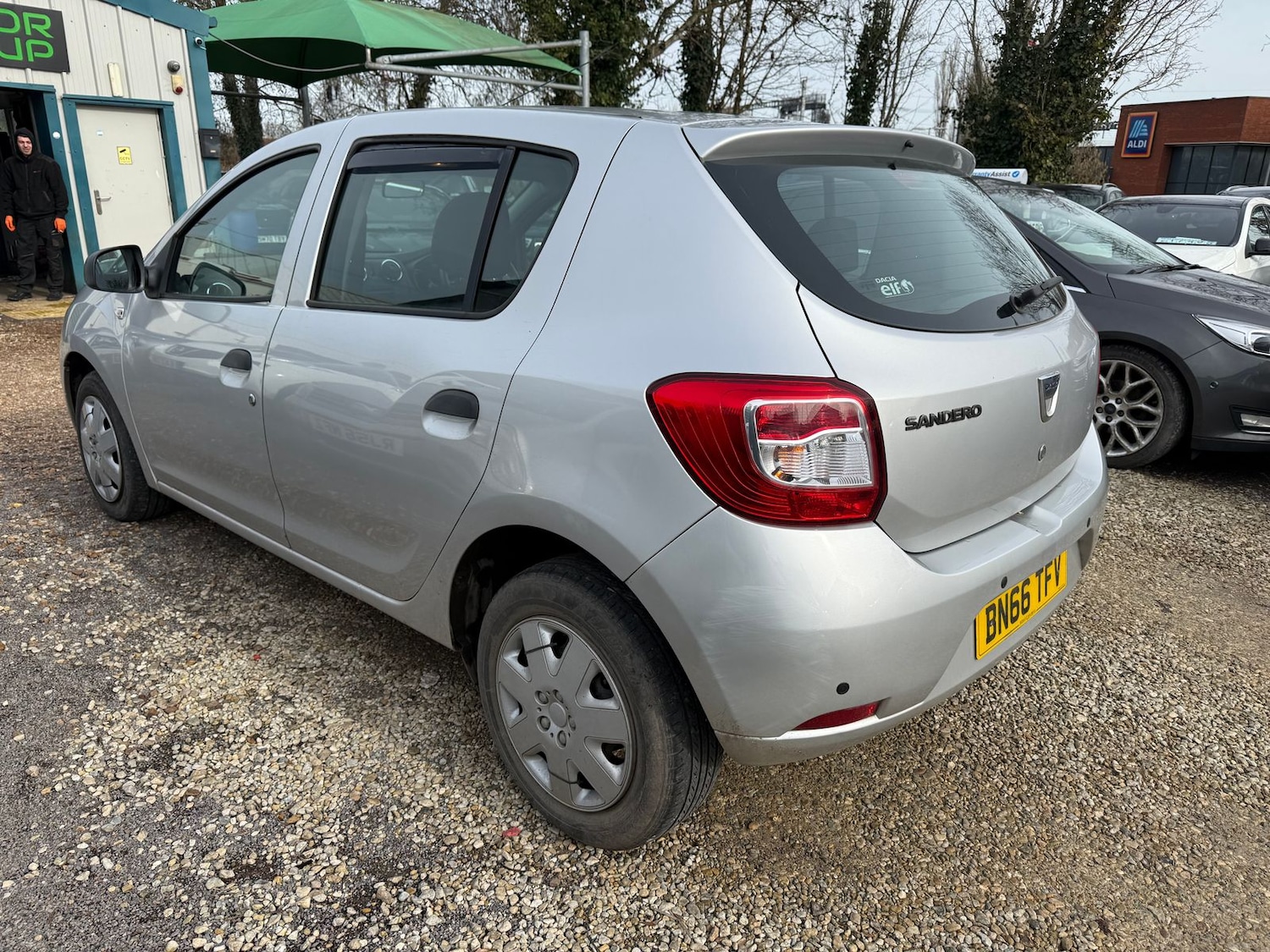 Used Dacia Sandero 2016 for sale - 77638216: Photo 3