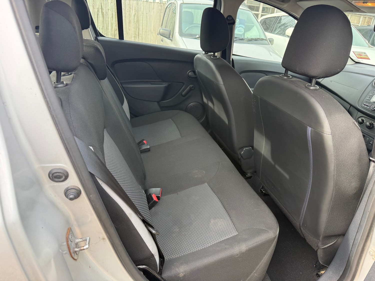 Used Dacia Sandero 2016 for sale - 77638216: Photo 9