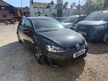 Used Volkswagen Golf 2016 for sale - 78466955: Photo
