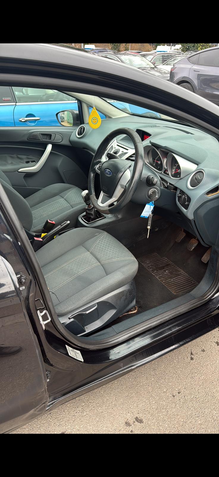 Used Ford Fiesta 2010 for sale - 78036918: Photo 4