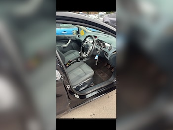 Used Ford Fiesta 2010 for sale - 78036918: Photo