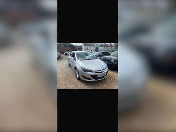 Used Vauxhall Astra 2012 for sale - 75554557: Photo