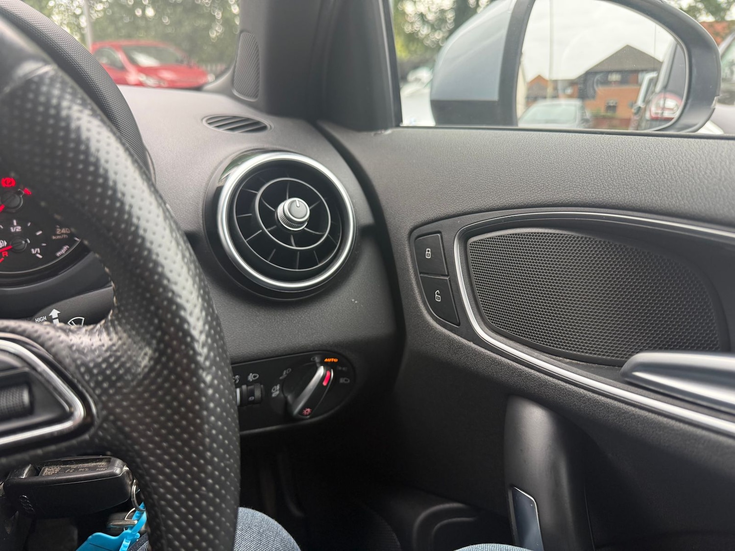 Used Audi A1 2014 for sale - 76086565: Photo 11