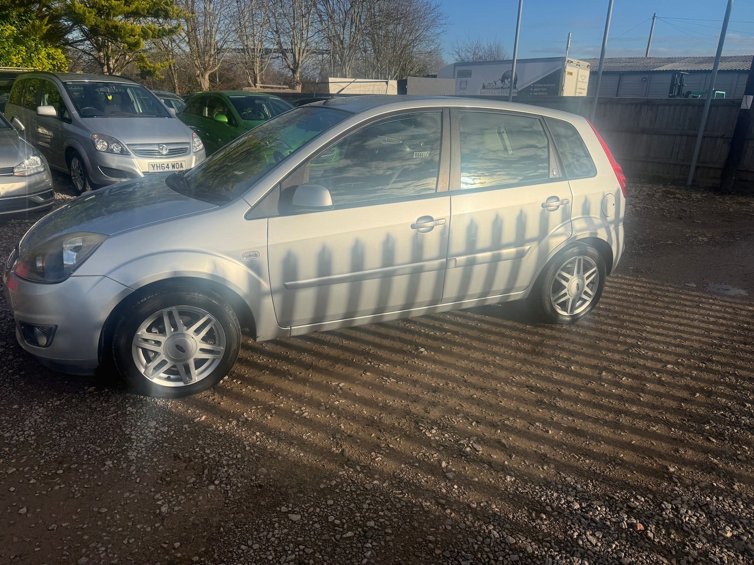 Used Ford Fiesta 2007 for sale - 77442730: Photo 2