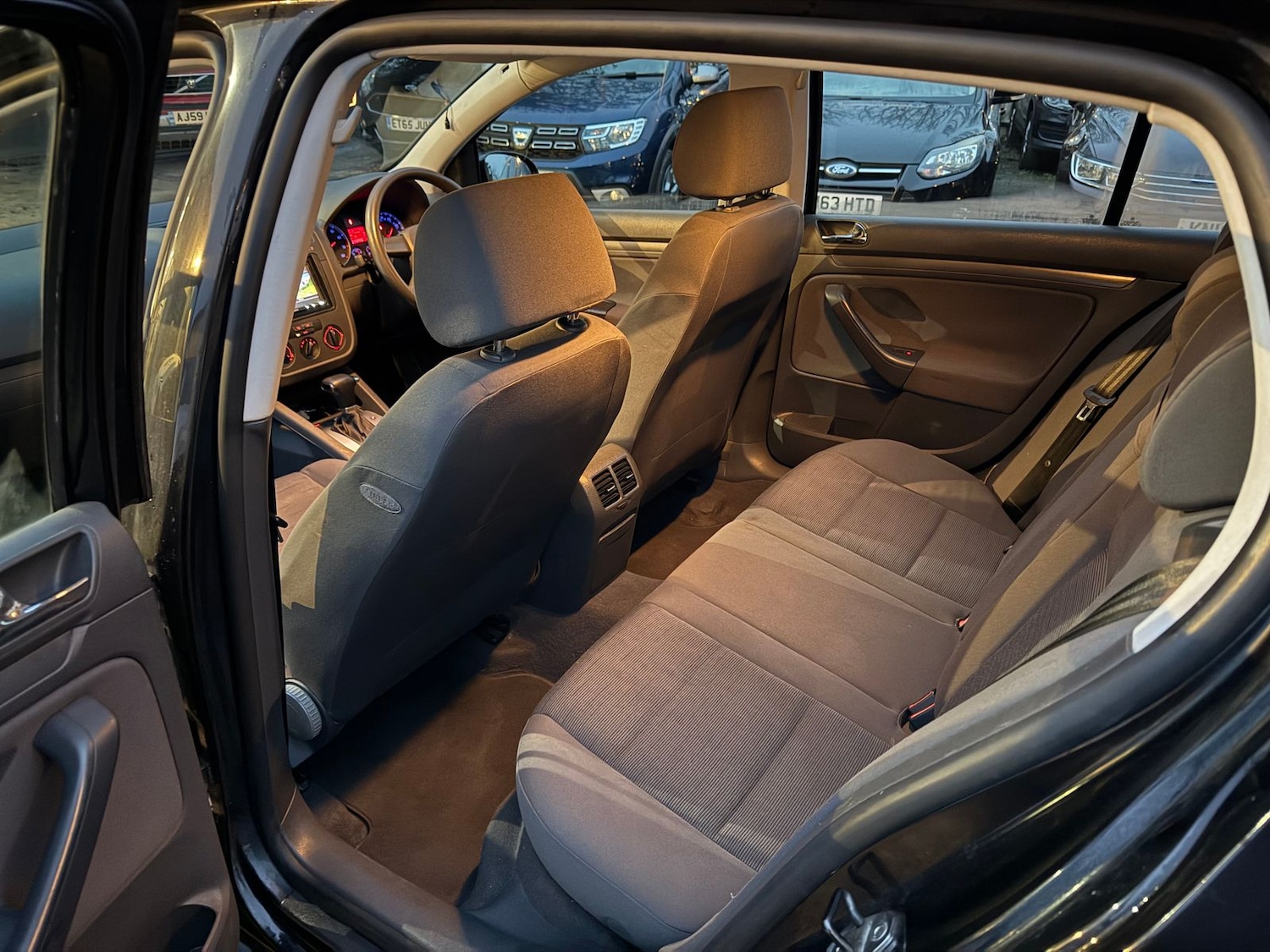 Used Volkswagen Golf 2005 for sale - 77234683: Photo 10