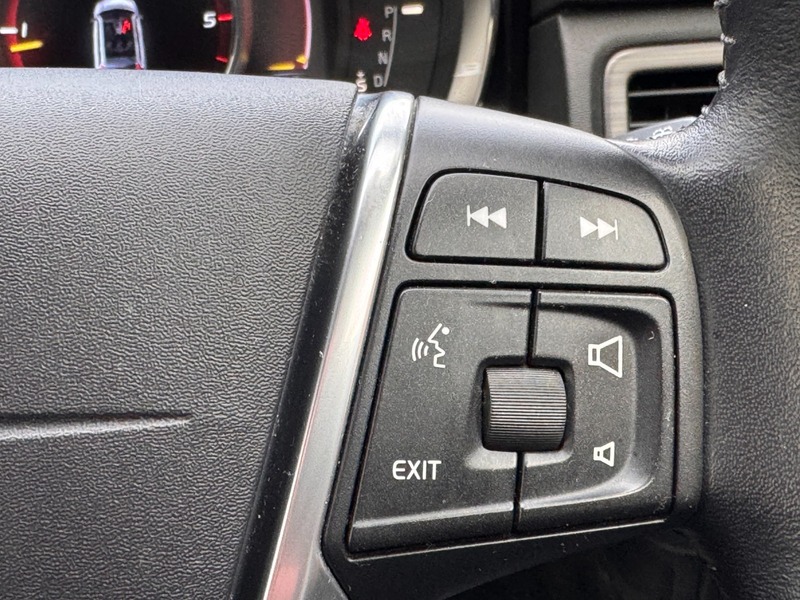 Used Volvo XC70 2016 for sale - 77494390: Photo 18