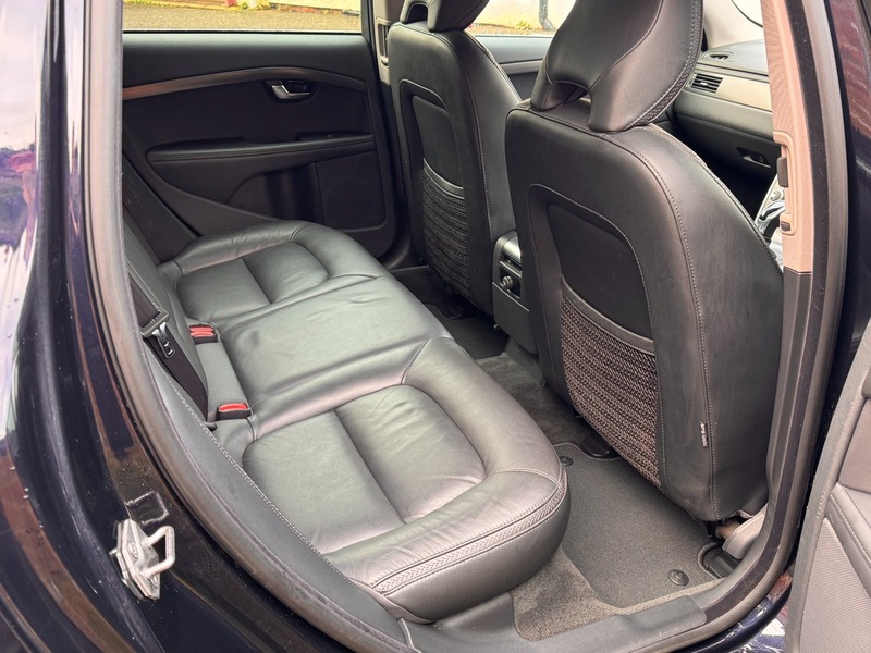 Used Volvo XC70 2016 for sale - 77494390: Photo 9