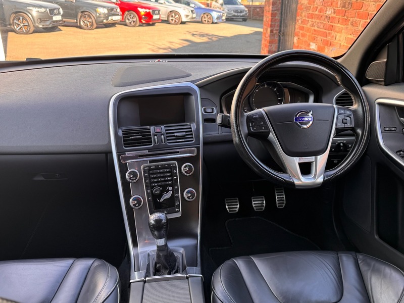 Used Volvo XC60 2016 for sale - 76368383: Photo 6