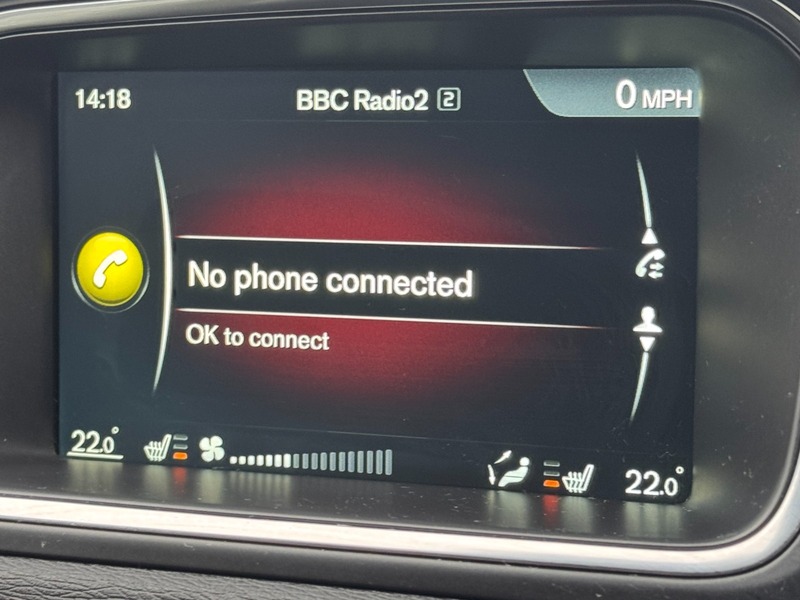 Used Volvo V40 2016 for sale - 76768916: Photo 18