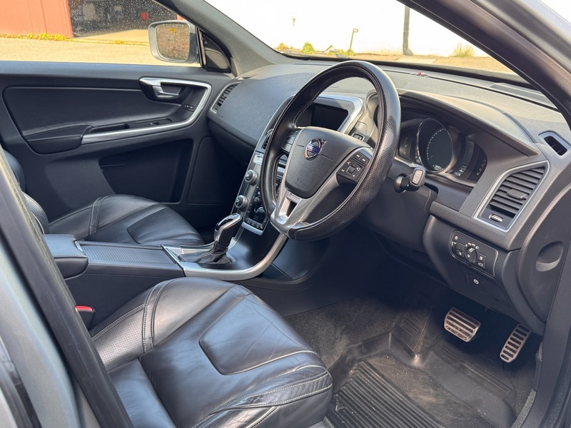 Used Volvo XC60 2015 for sale - 78201395: Photo 13