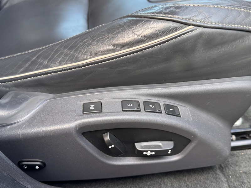 Used Volvo XC60 2015 for sale - 78201395: Photo 14