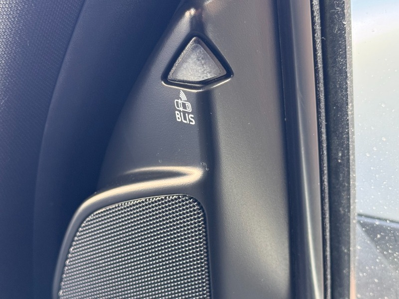 Used Volvo XC60 2015 for sale - 78201395: Photo 27