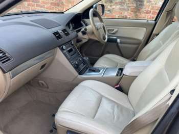 Used Volvo XC90 2010 for sale - 73132592: Photo
