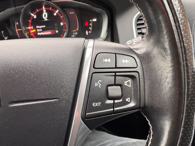 Used Volvo XC60 2016 for sale - 78182278: Photo 20