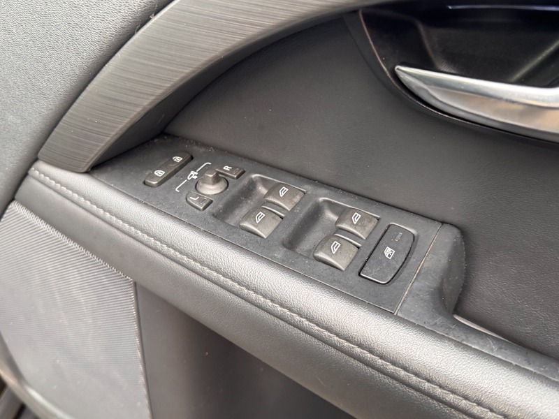 Used Volvo XC70 2016 for sale - 76163729: Photo 15