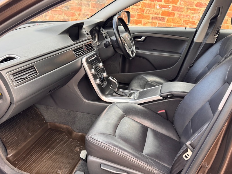 Used Volvo XC70 2016 for sale - 76163729: Photo 4