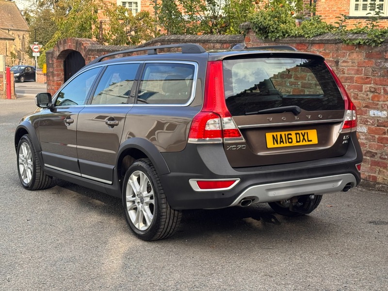 Used Volvo XC70 2016 for sale - 76163729: Photo 5