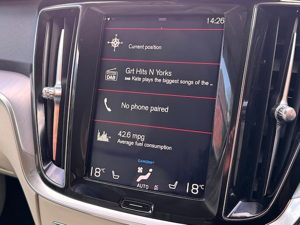 Used Volvo V60 2018 for sale - 76185839: Photo 18