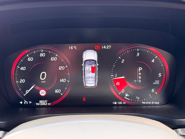Used Volvo V60 2018 for sale - 76185839: Photo 20