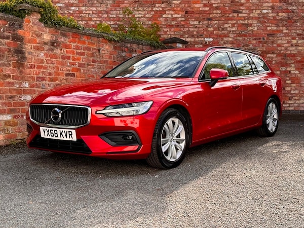 Used Volvo V60 2018 for sale - 76185839: Photo 2
