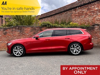 Used Volvo V60 2019 for sale - 78819840: Photo