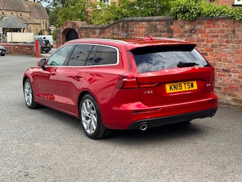 Used Volvo V60 2019 for sale - 78819840: Photo