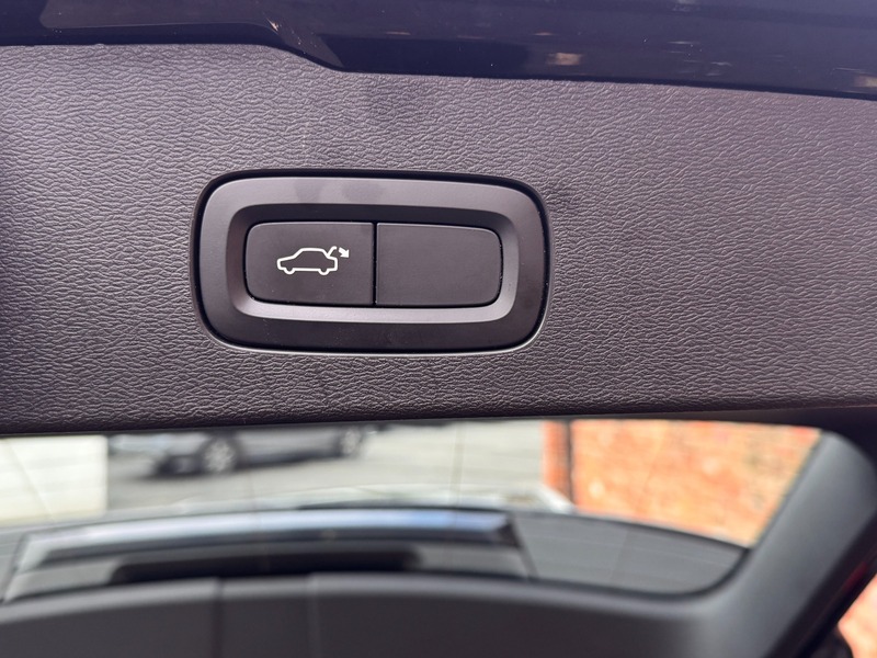 Used Volvo V60 2019 for sale - 76470709: Photo 12