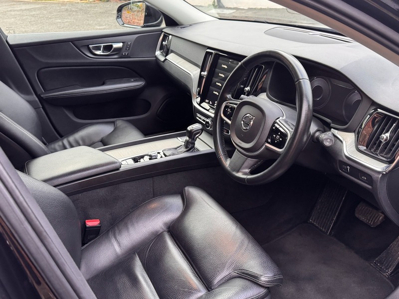 Used Volvo V60 2019 for sale - 76470709: Photo 14