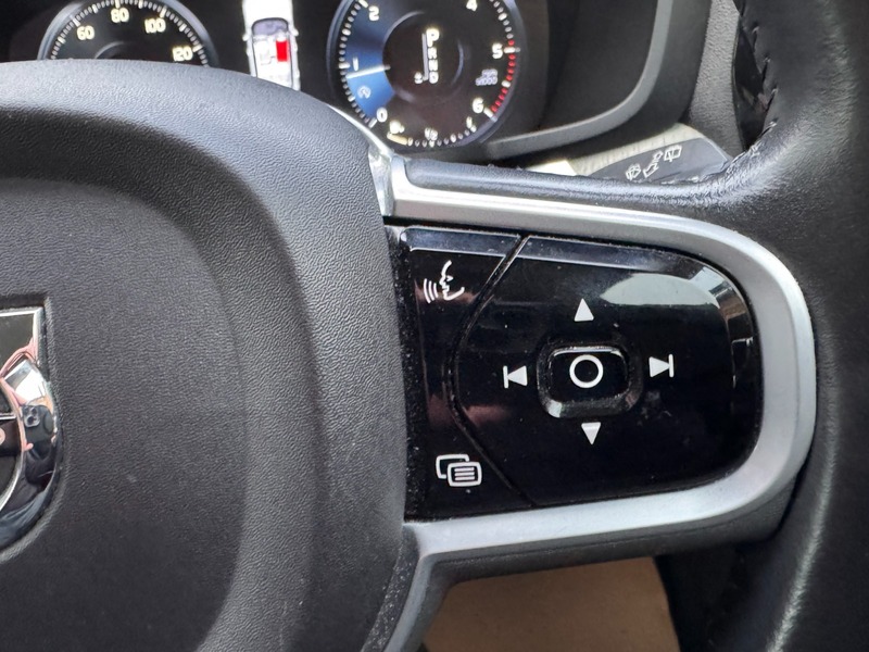 Used Volvo V60 2019 for sale - 76470709: Photo 20