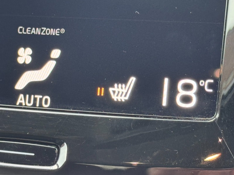 Used Volvo V60 2019 for sale - 76470709: Photo 26