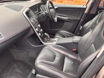 Used Volvo XC60 2015 for sale - 76439663: Photo