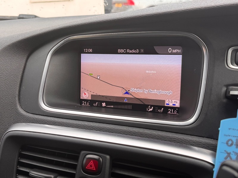 Used Volvo V40 2019 for sale - 76470736: Photo 29